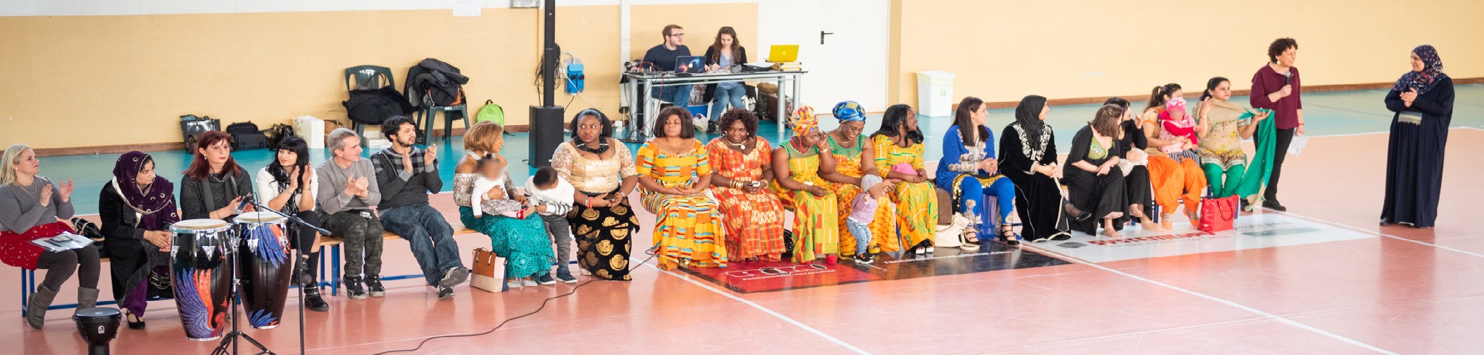 Festa multiculturale con i bambini della scuola dell'infanzia